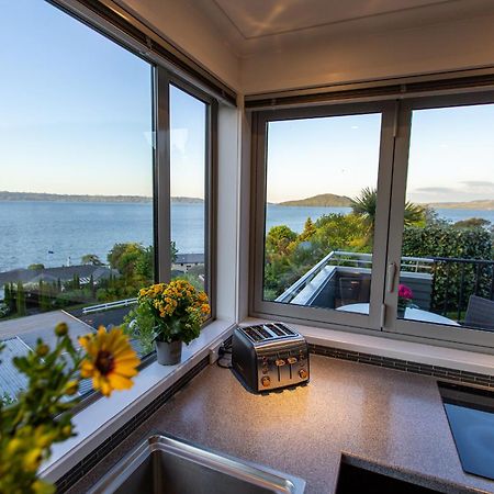 Rotorua Serenity Lakeview Retreat Esterno foto