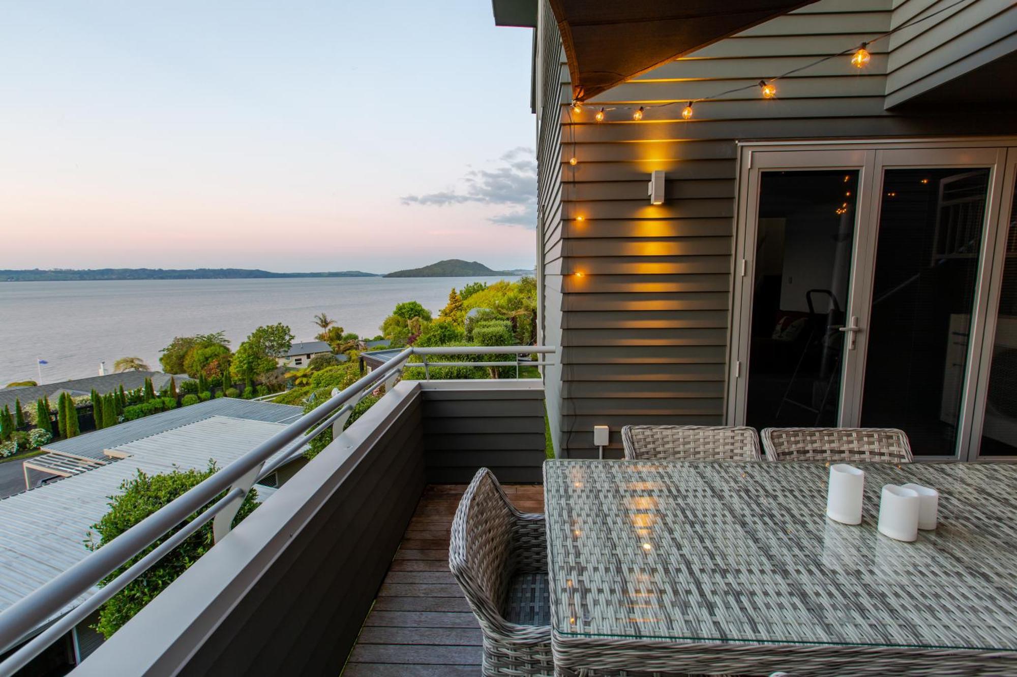 Rotorua Serenity Lakeview Retreat Esterno foto