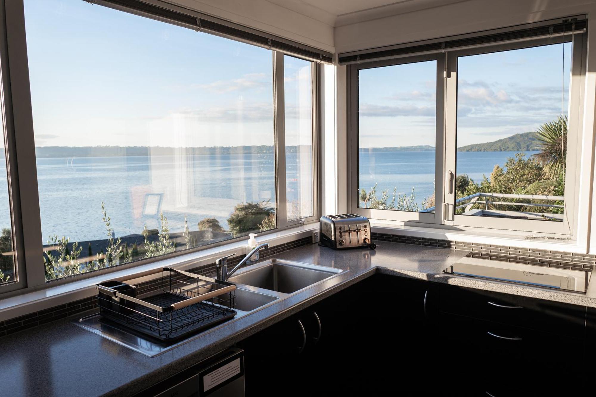 Rotorua Serenity Lakeview Retreat Esterno foto